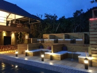 綠島 9Bar ~比基尼泳池